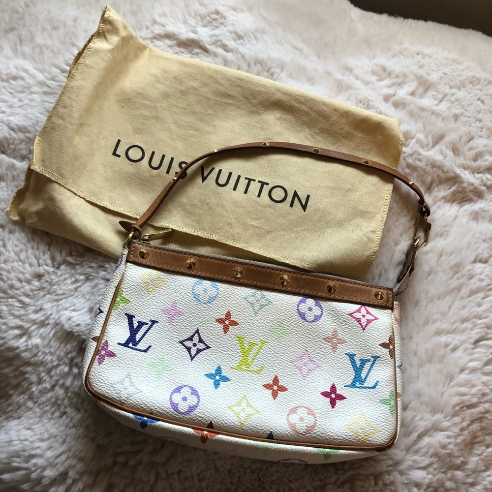 Louis Vuitton strap